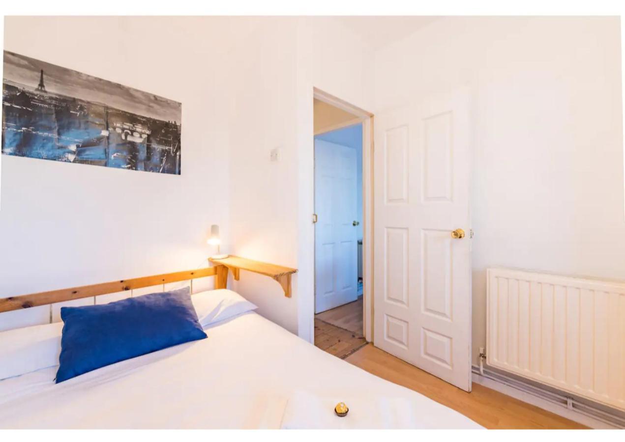 Central London Shared Apartment ภายนอก รูปภาพ
