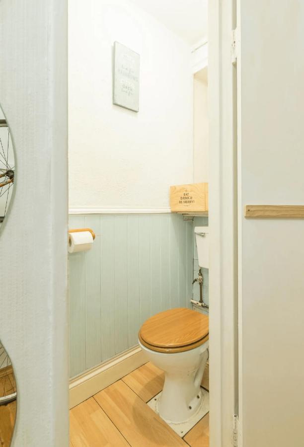 Central London Shared Apartment ภายนอก รูปภาพ
