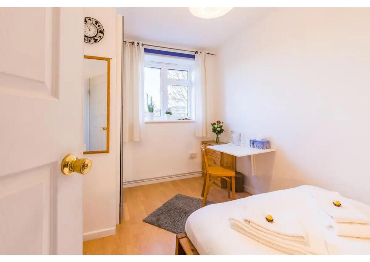 Central London Shared Apartment ภายนอก รูปภาพ